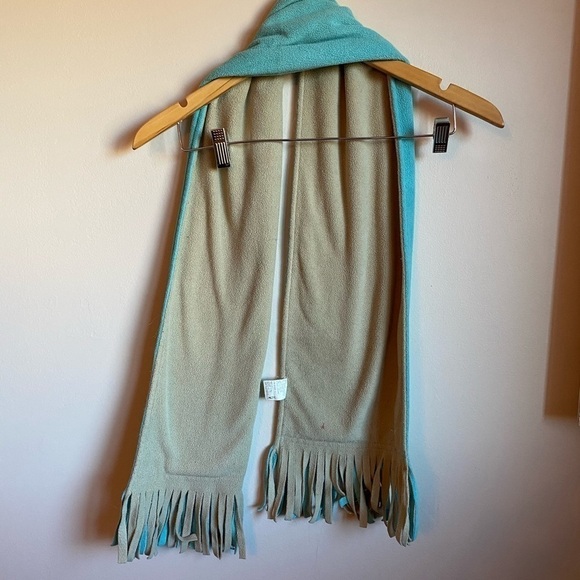 Blue Winter Scarf - Picture 3 of 3